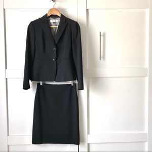 Tahari Skirt Suit